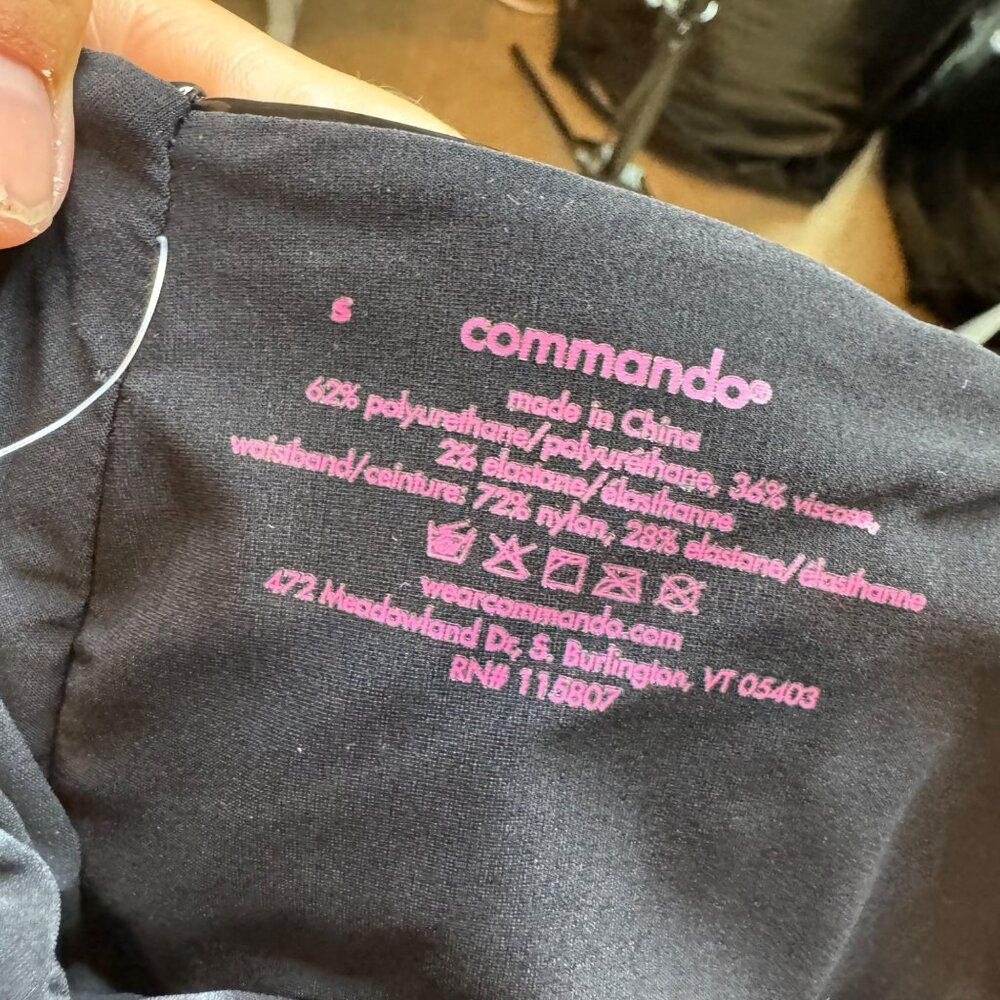 Commando Perfect Control Patent Leather Leggings … - image 4